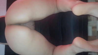 Мая мама дае мне сваю шапіках у якасці каляднага падарунка